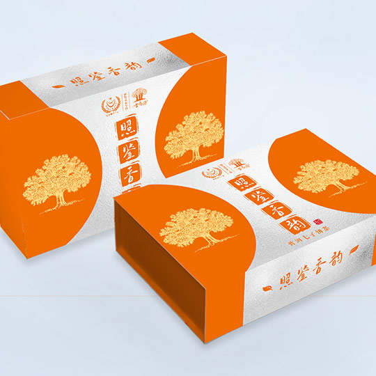 照鉴香韵普洱七子饼茶盒包装设计